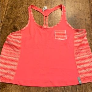 Under Armor cropped tank